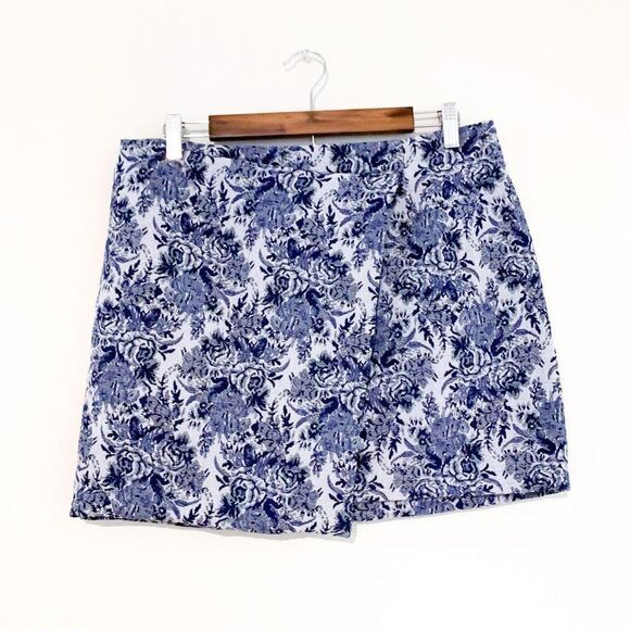 Piperlime Blue Floral Rose Print Asymmetrical Tapestry Skirt - Picture 1 of 5